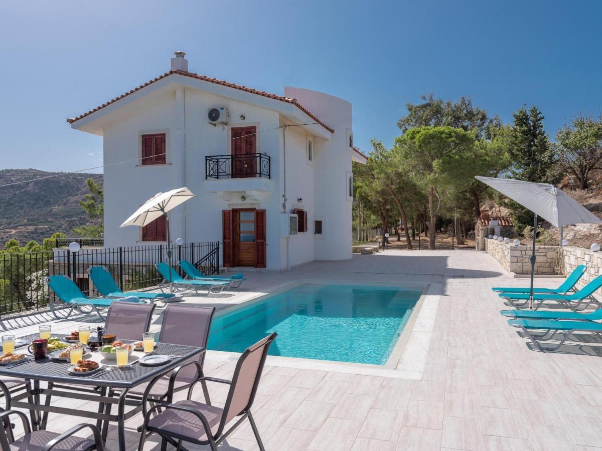 Villa Aura Pine Agia Pelagia  Exterior foto